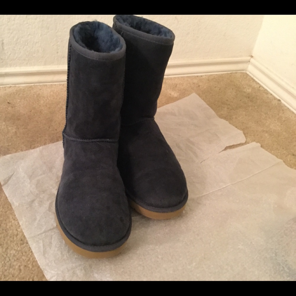 WOMEN BOOT UGG CLASSIC SHORT NAVY BLUE 5825  Sz 10